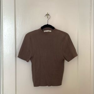 7115 by Szeki Rib Mock Neck Top